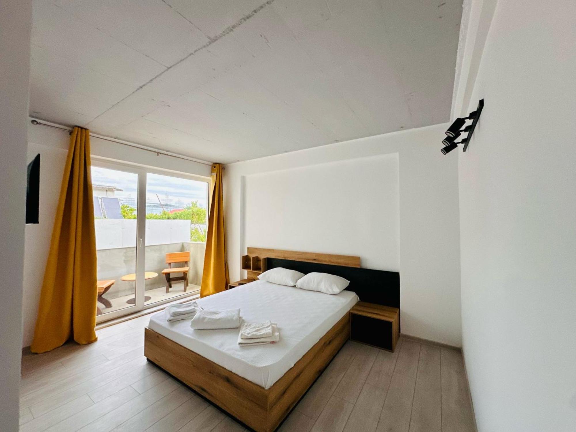 Casa Bucuria Hotel Costinesti Bagian luar foto